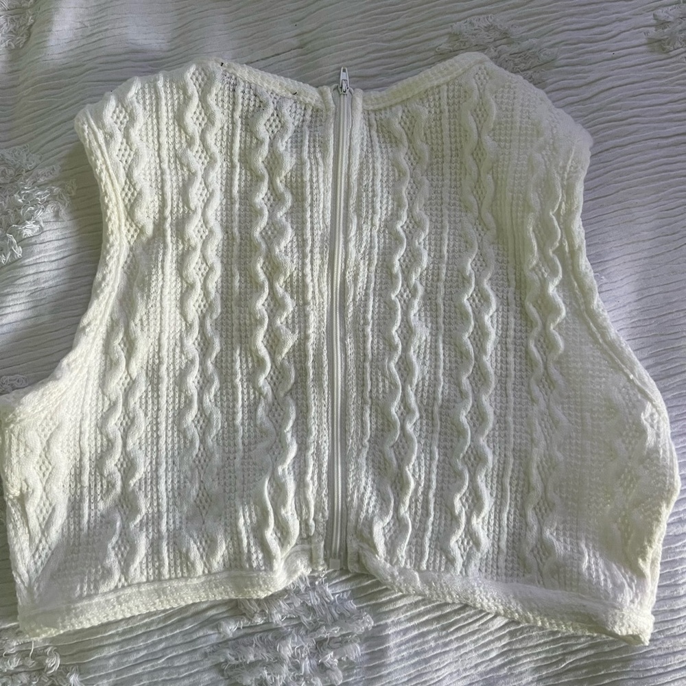 Cute white crop top